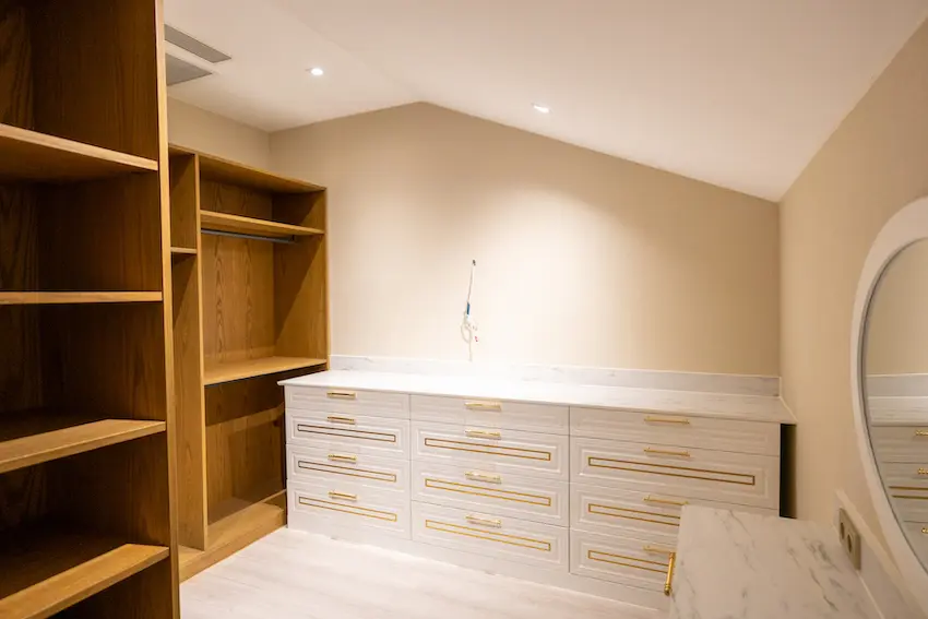 Closet